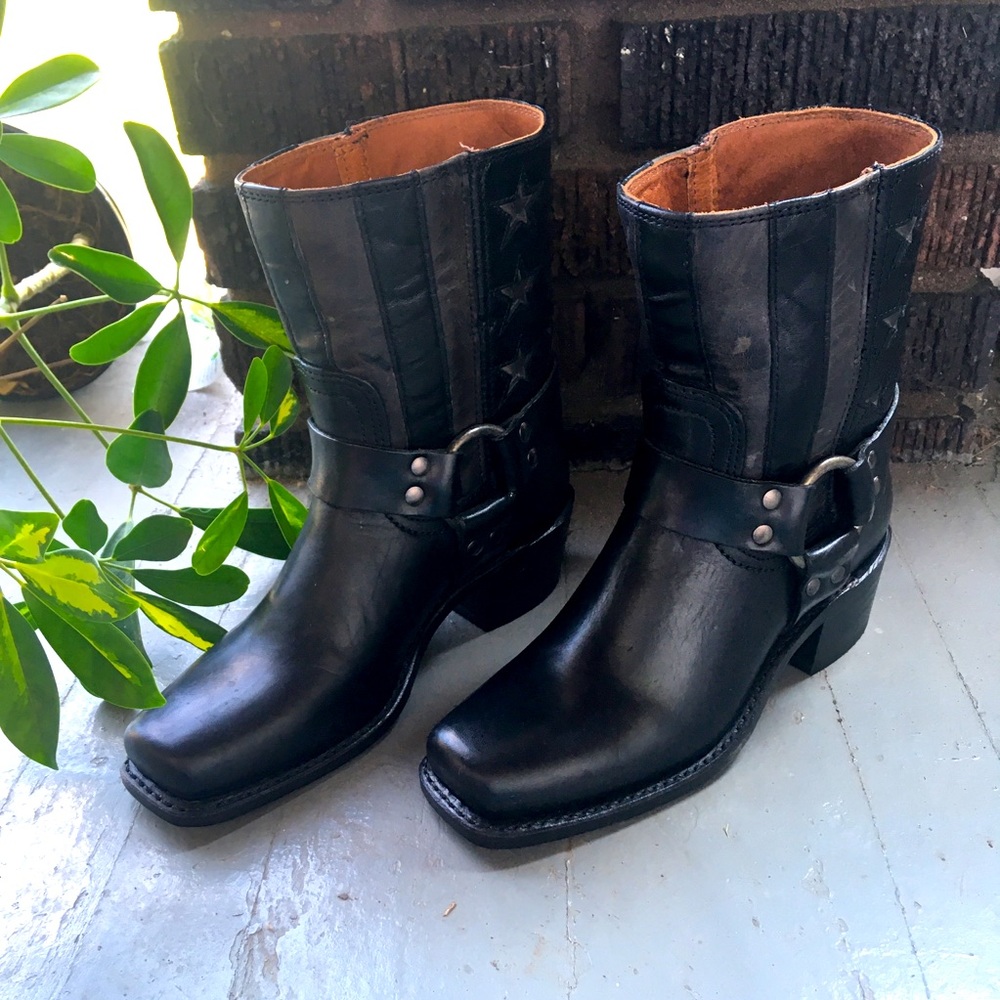 Frye Harness Americana Short boot